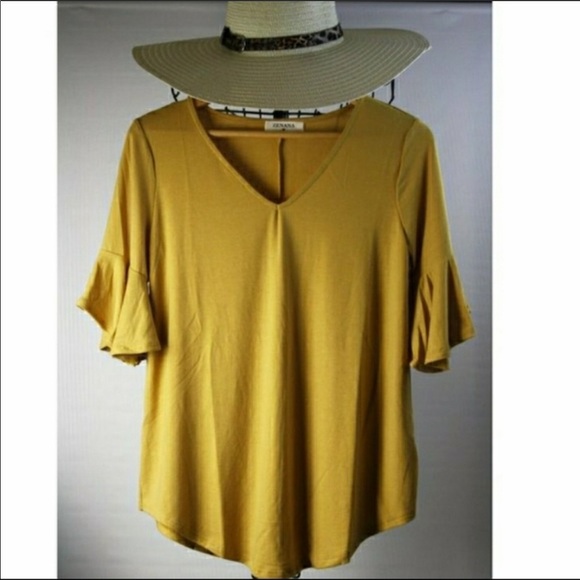 🆕 𝓦𝓸𝓶𝓮𝓷𝓼 𝓡𝓾𝓯𝓯𝓵𝓮 𝓢𝓵𝓮𝓮𝓿𝓮 𝓣𝓸𝓹 - Picture 2 of 4